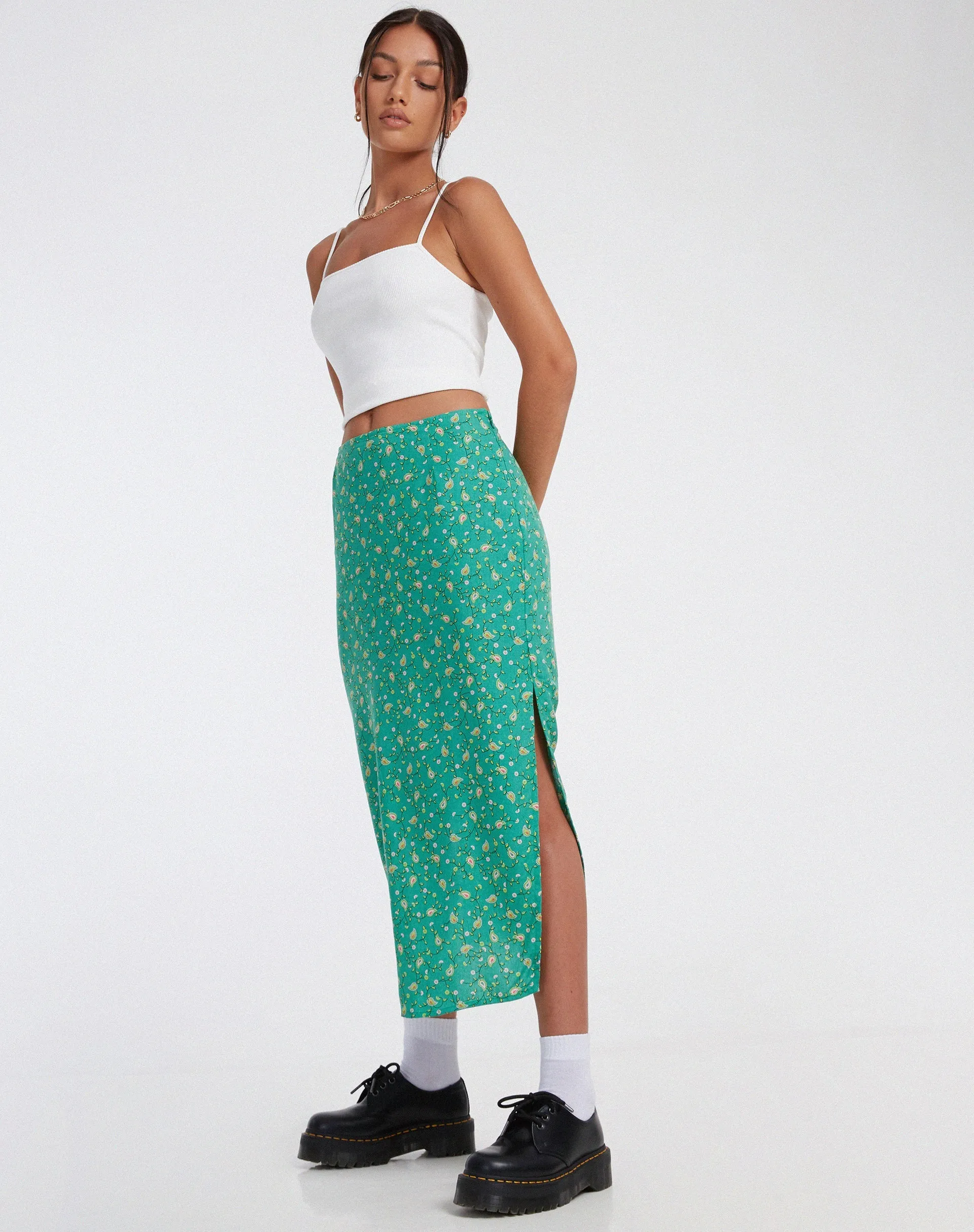 Kindra Midi Skirt in Paisley Fun Green
