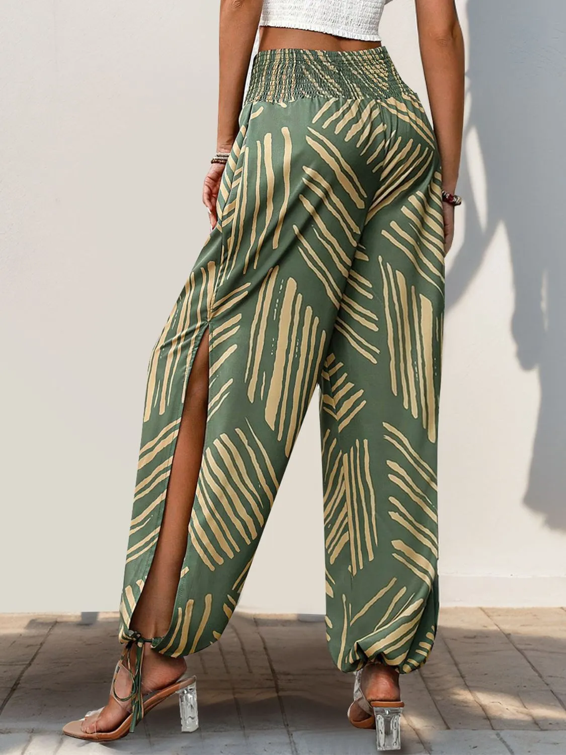 "Resort in Time"Printed High Waist Pants